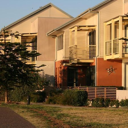 Newcastle Harbourside Terraces Apartment Exterior foto